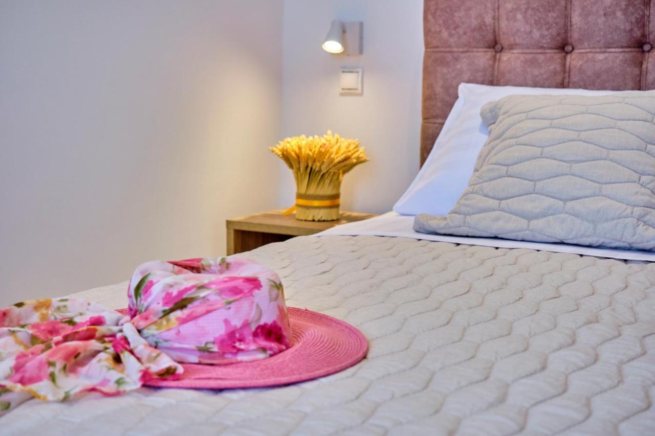 Sunflower Suites Gouvia Corfu Экстерьер фото