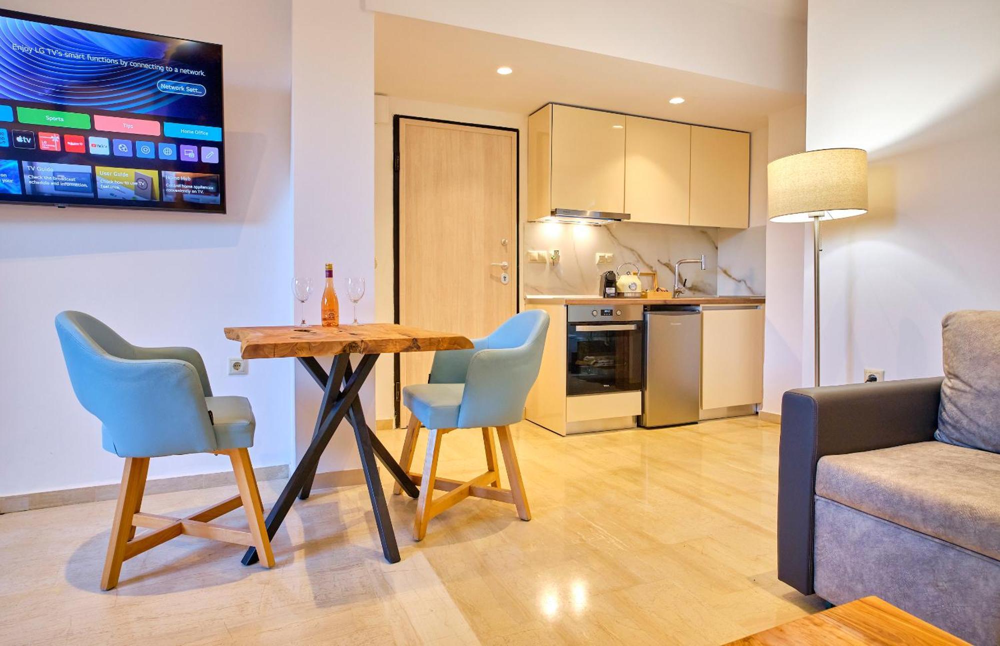 Sunflower Suites Gouvia Corfu Экстерьер фото