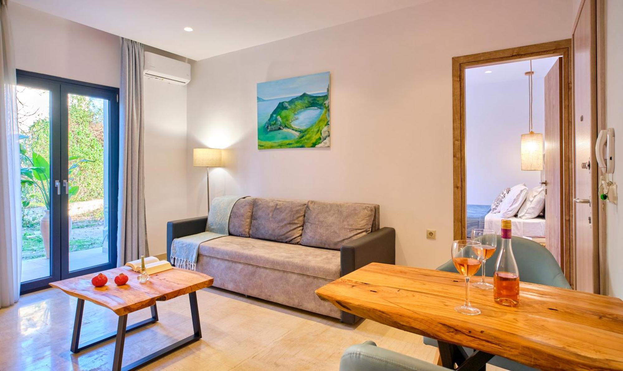Sunflower Suites Gouvia Corfu Экстерьер фото
