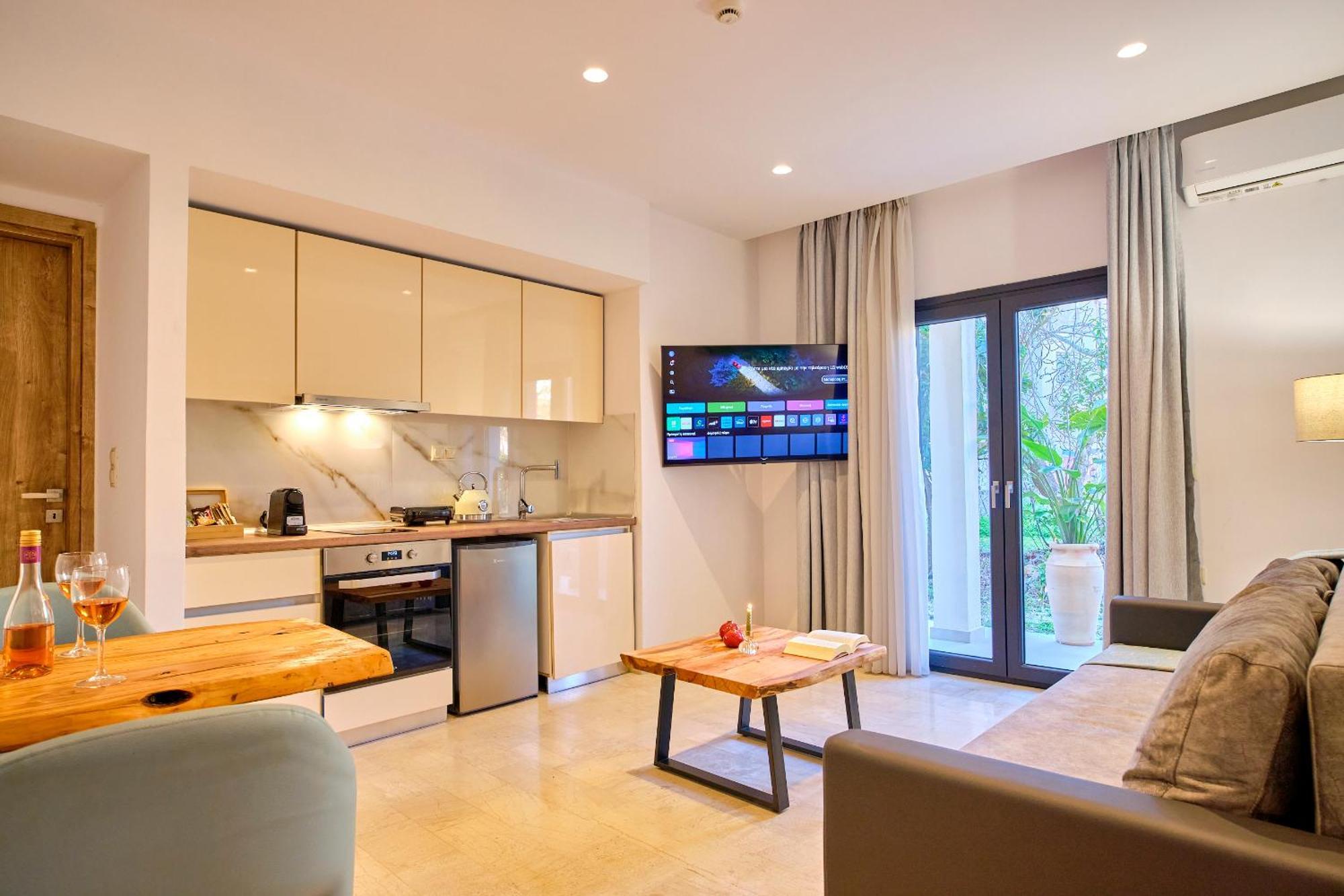 Sunflower Suites Gouvia Corfu Экстерьер фото